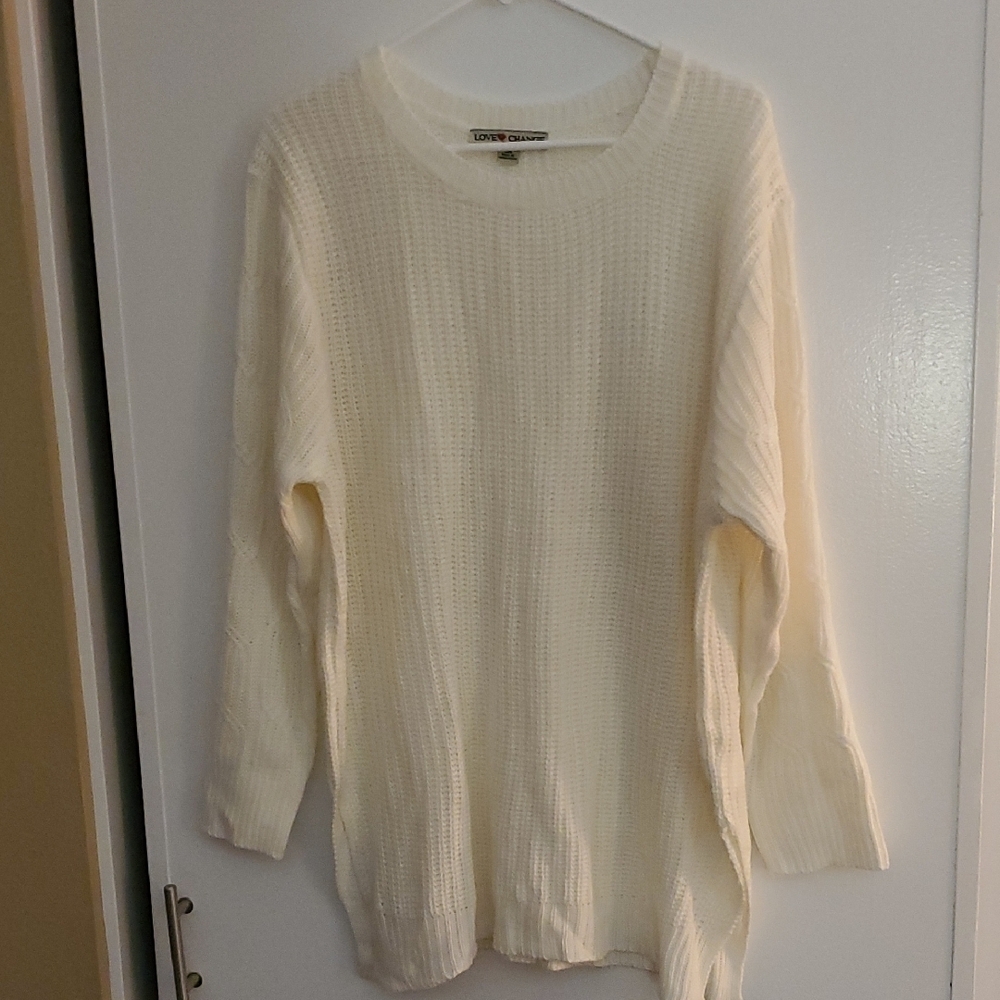 Calvin Klein Women's Ivory Crew Neck Sweater